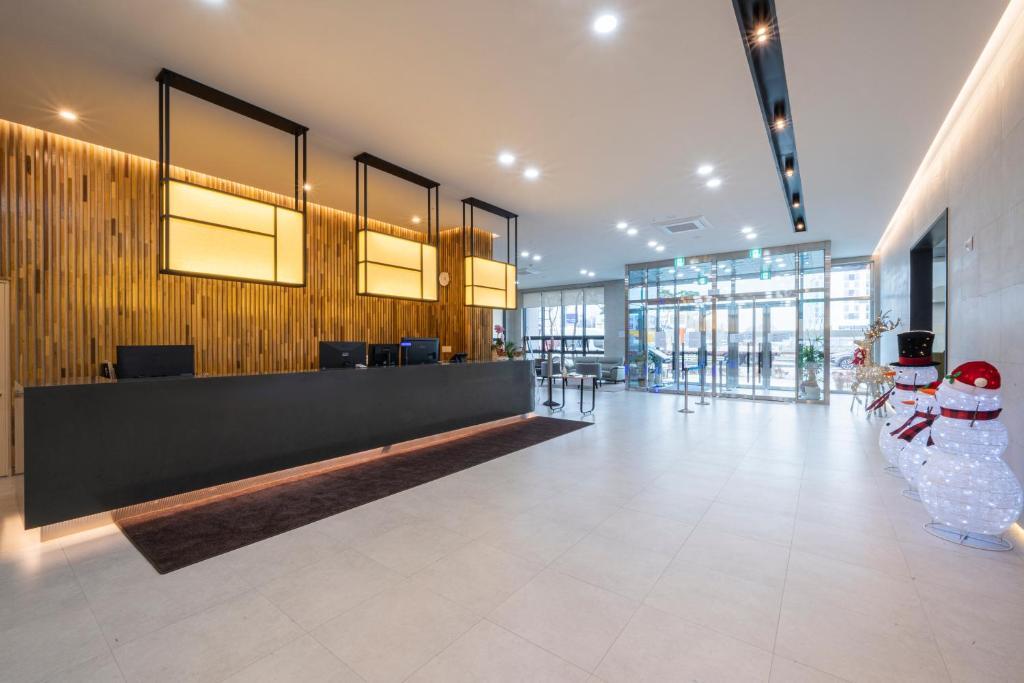 Surestay Plus Hotel By Best Western Asan Dış mekan fotoğraf
