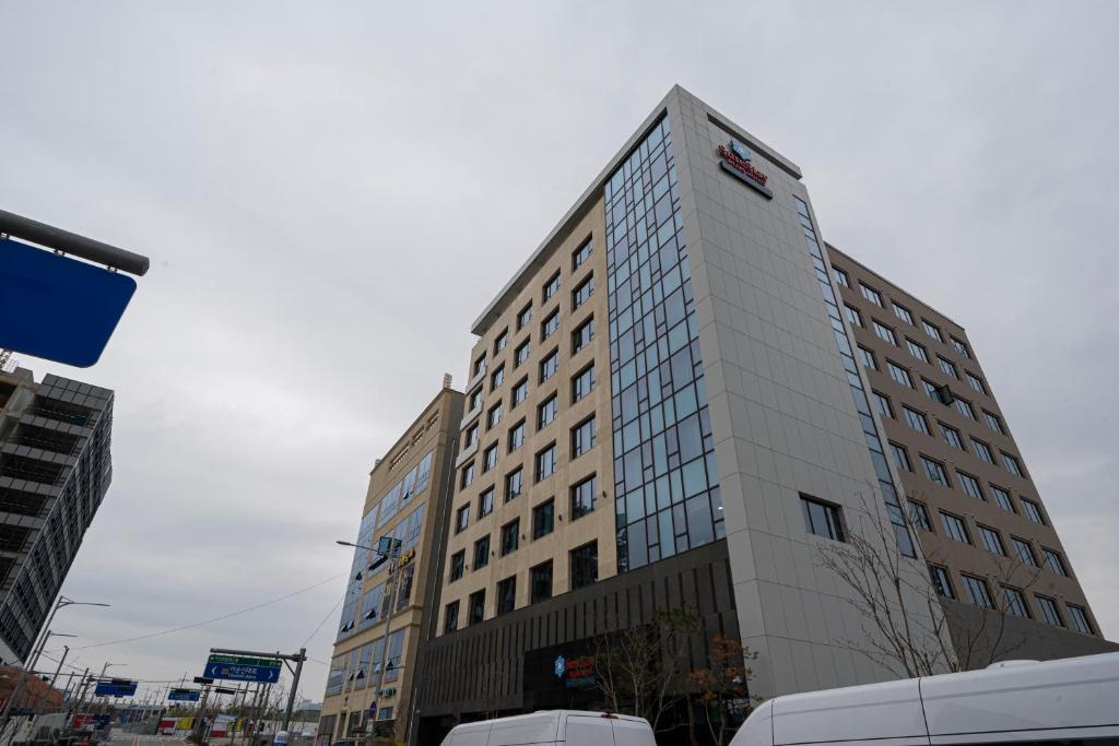 Surestay Plus Hotel By Best Western Asan Dış mekan fotoğraf